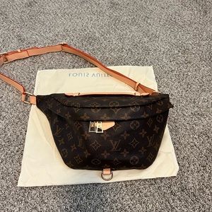 Louis Vuitton belt bag